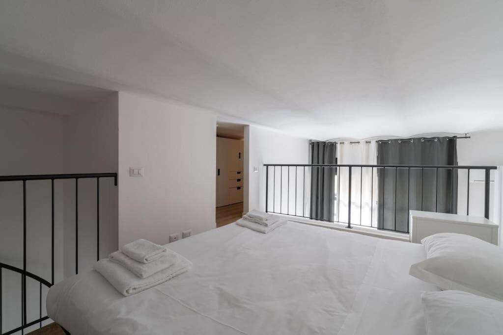 Spazioso Loft: Coldilana14 ミラノ エクステリア 写真